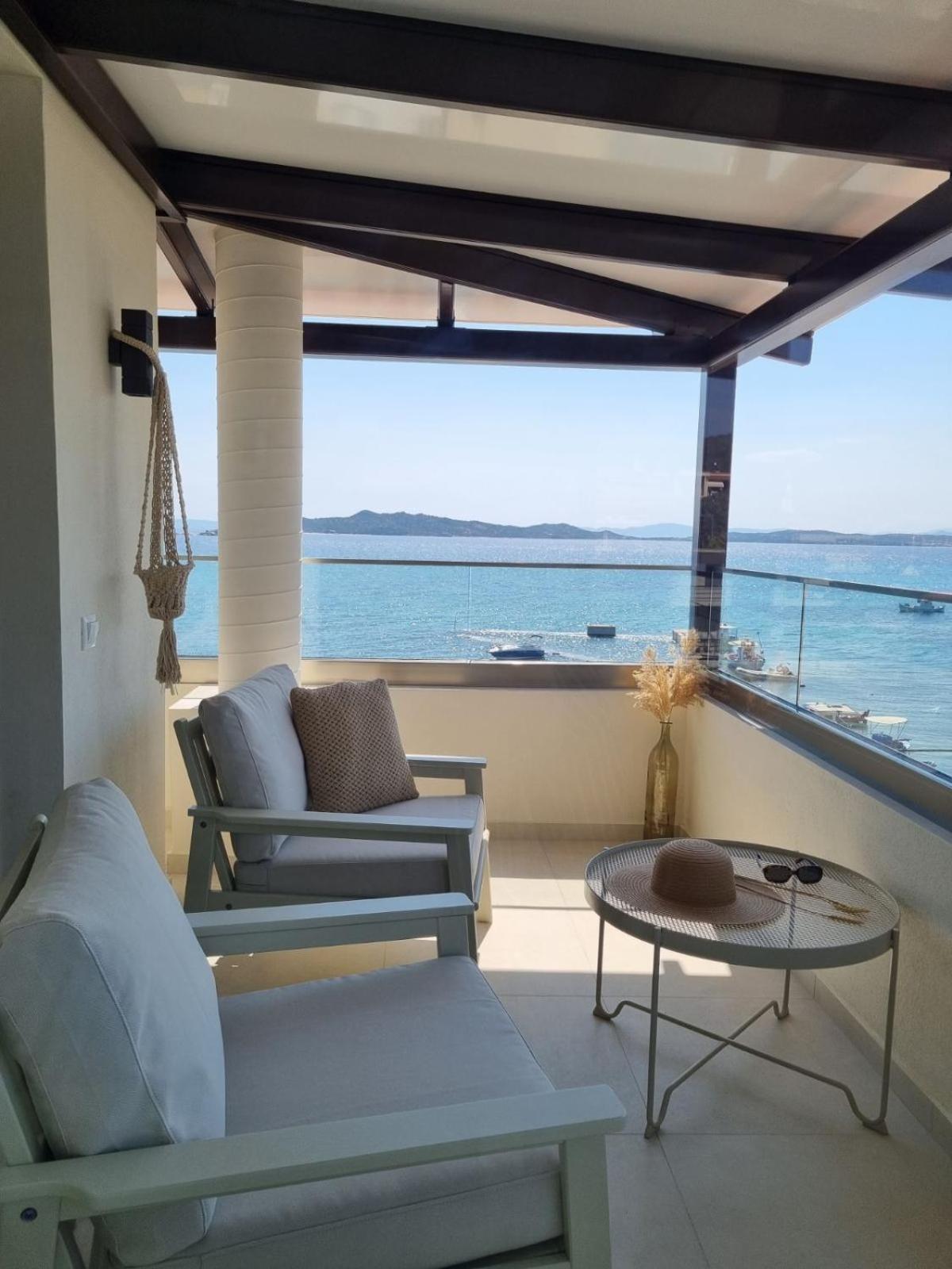 Pension Antonakis Ouranoupolis Greece Exterior foto
